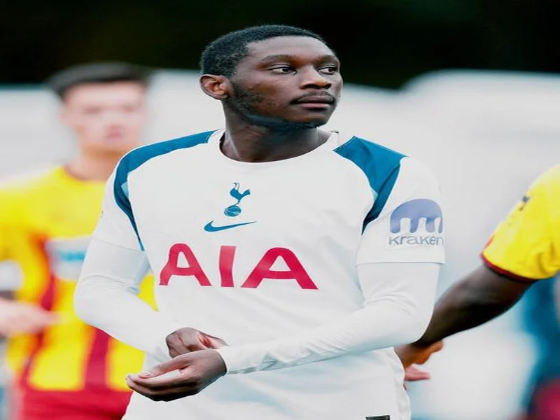 天空记者：热刺目前无意提前终止穆阿尼的租借合同